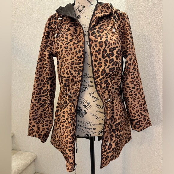 Leopard Print Rain Jacket - Picture 3 of 4